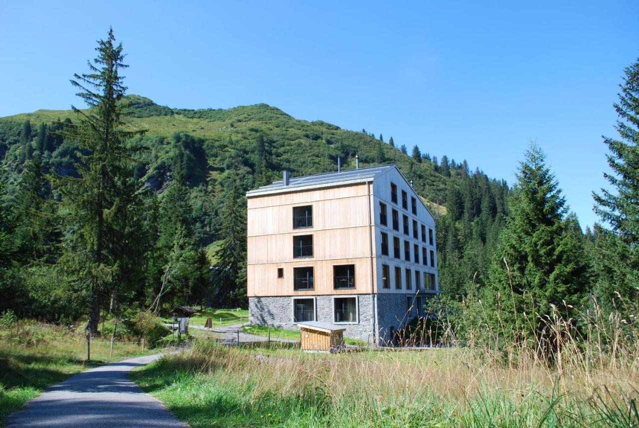 Berghotel Mettmen Schwanden  Eksteriør billede