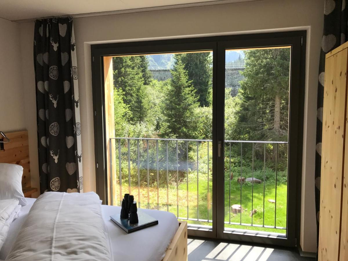 Berghotel Mettmen Schwanden  Eksteriør billede